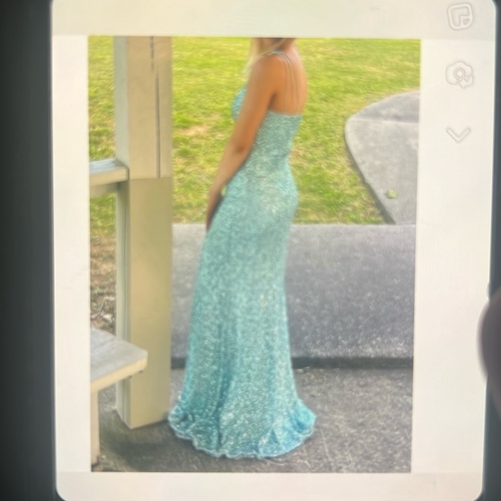 Windsor prom dress